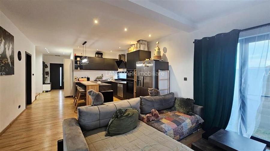 DUPLEX spatios mobilat cu garaj Dumbravita intre Ion Creanga si Mures - 2