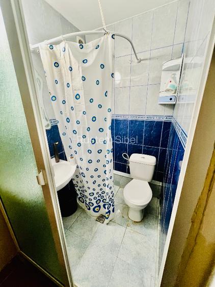 Vila ultra moderna  spatioasa  - 12