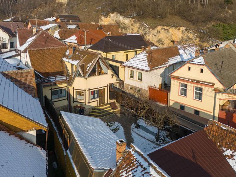 Casă deosebită în Râșnov – reprezentare exclusivă, comision 0% - 22