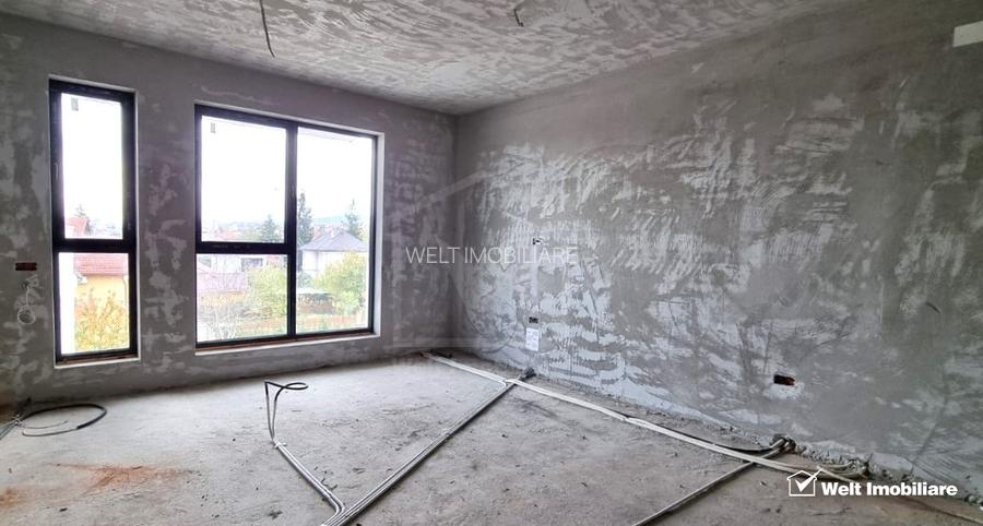 Apartament la etaj intermediar, Piata Cipariu - 4