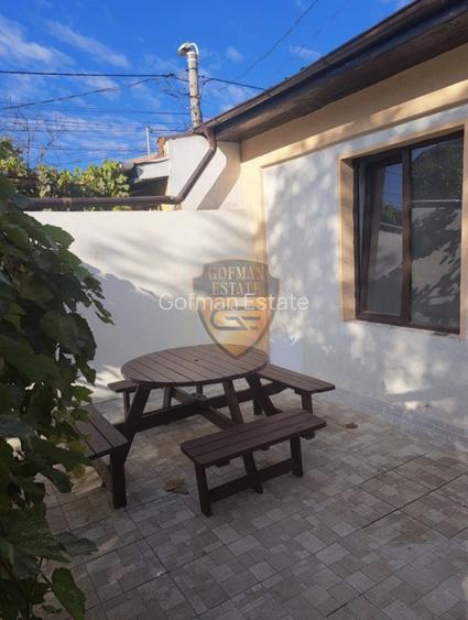 Casa 3 camere + curte, Trocadero, 90 mp, parcare centrala gaz, nemobilata, 2 bai - 19