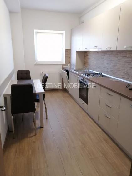 Apartament cu 2 camere, suprafata de 62mp si loc de parcare in zona Isaran - 3