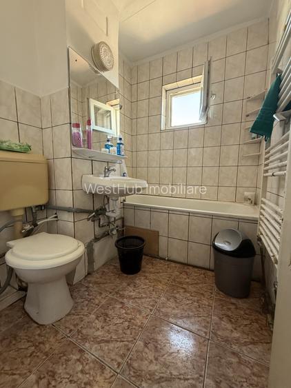 Apartament 3 camere, decomandat, etaj 3 din 4 - Lipovei - 7