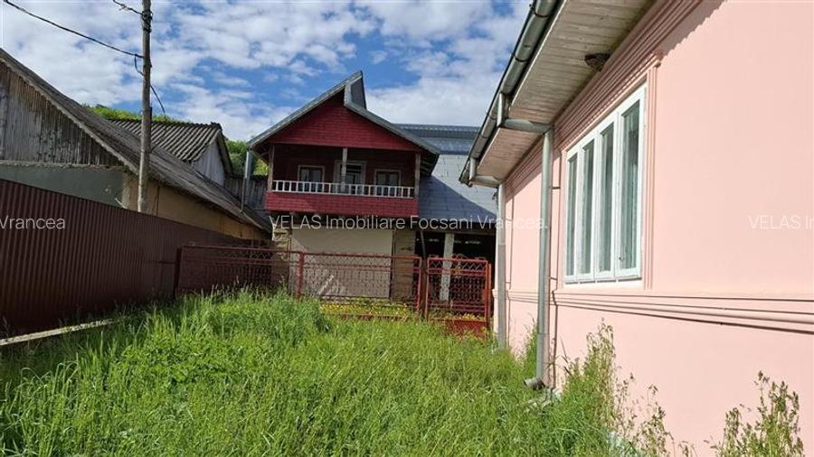 Casa cu 2360 mp teren, Racoasa - 13