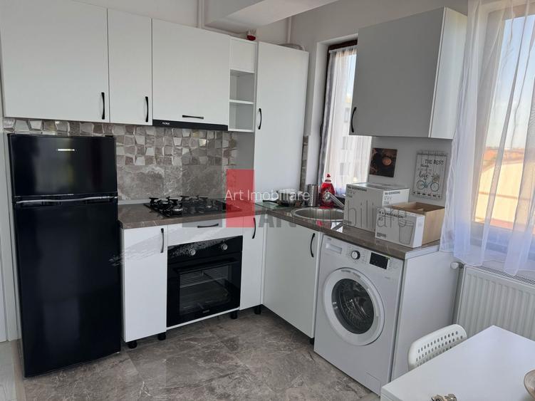 Ap 2 cam Jiului mobilat-utilat - 6