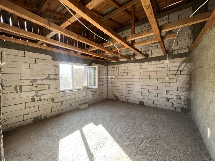 Casa de 160 mp utili, cu 750 mp de teren, in Cosoveni  - 11