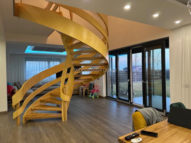 Super Vila zona NORD - langa Crang Petresti - 2