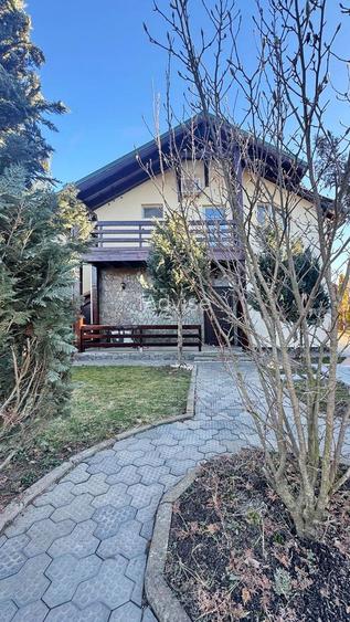 CASA SPATIOASA CU 5 CAMERE IN SANPETRU - 5