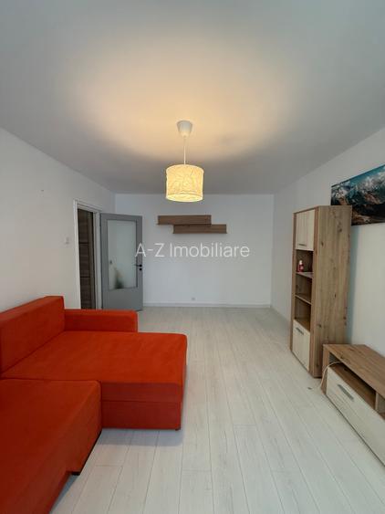 Garsoniera 5 min Metrou - decomandata - Bloc Reabilitat - 6