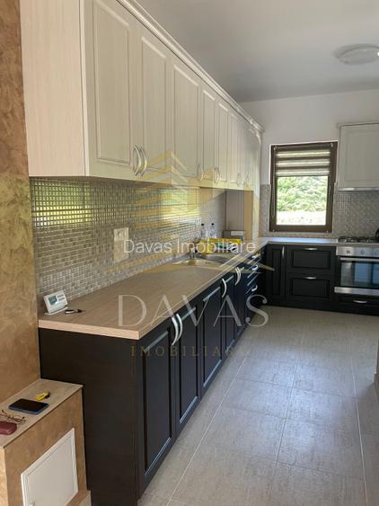 Casa de inchiriat pe 3 nivele 6 camere  +curte generoas in cartierul | PANORAMA - 10