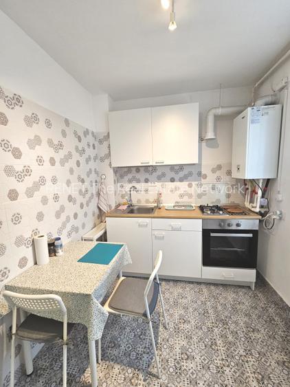 Garsoniera Popesti Leordeni – Zona de case. Parcare. - 6