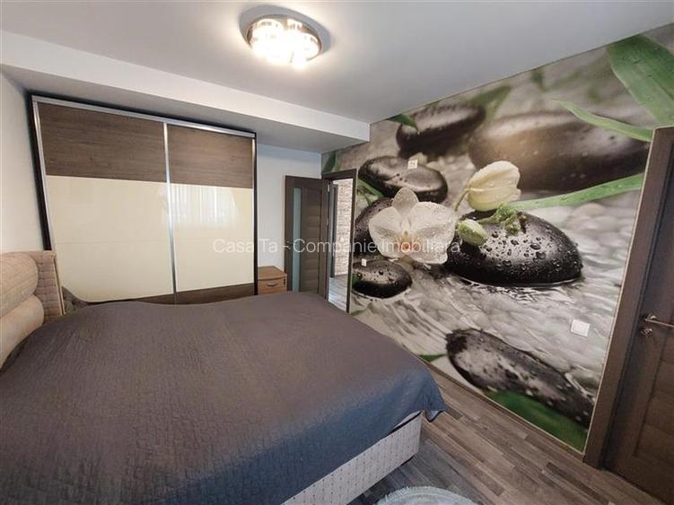 Vila deosebita pe Soseaua Rediu vis-a-vis de lac - 12