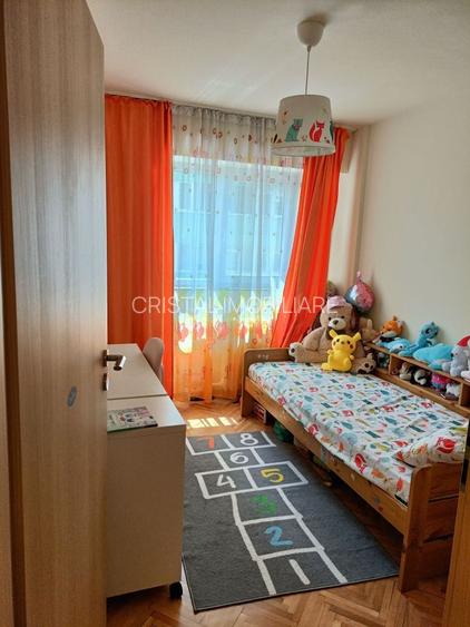 Apartament 3 camere de vanzare , et.2, 70 mp, renovat, zona Panduri - 5
