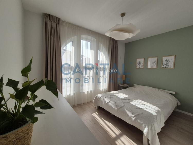 Casa superba la cheie, panouri fotovoltaice, central Dezmir - 7