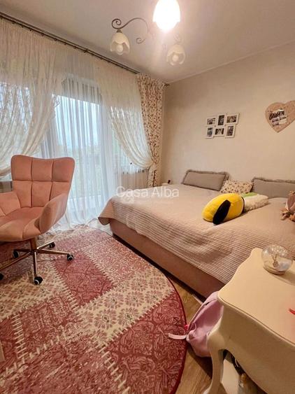 Eleganta & confortul se intalnesc aici! Proprietate superba de vanzare - 13