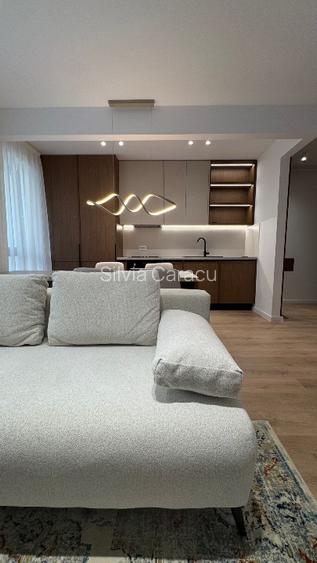 Proprietar închiriez ap 2 camere Lux - 7