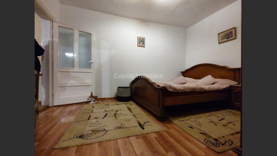 Casa cu mansarda, 7 camere, anexe, Sanmartin - 15