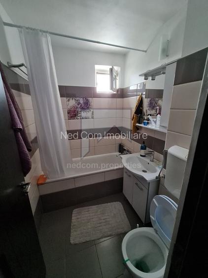 Inchiriere apartament 2 camere - Metrou 1 Mai - 6