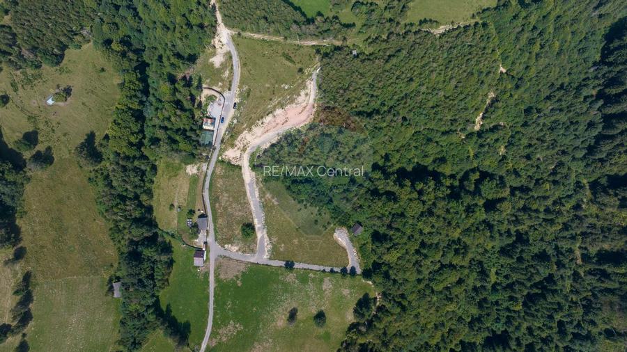 Teren Panoramic in Bran – Vedere spre Bucegi & Piatra Craiului - 14