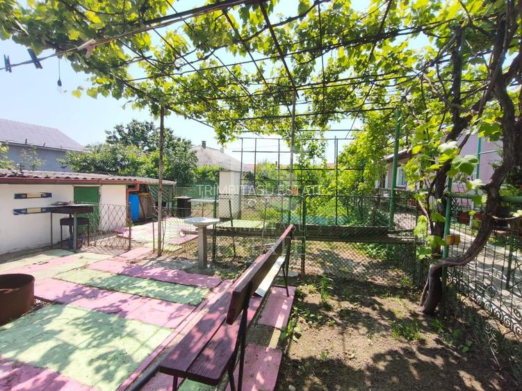 CASA  POIANA | PANOURI SOLARE | TEREN 800 MP - 30