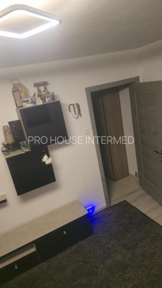 km 4-5  2 camere semidecomandat - 2