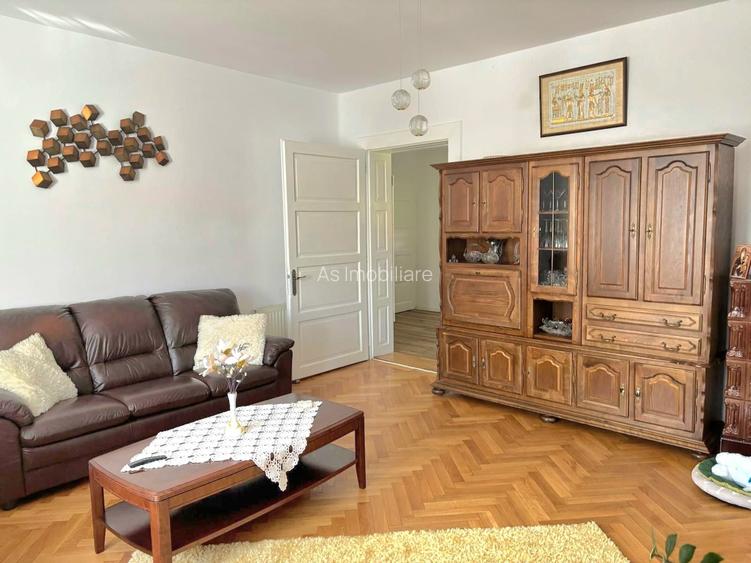 Oază de liniște în Zona Zero: Casă de Vis cu Vedere spre Tâmpa – Renovare 2025 - 4