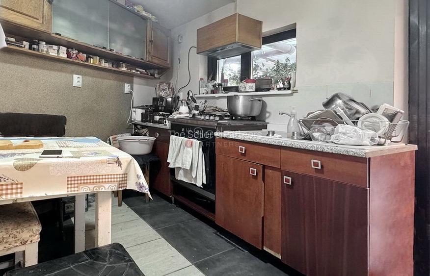 Curte Generoasa | Loc de Parcare - 6