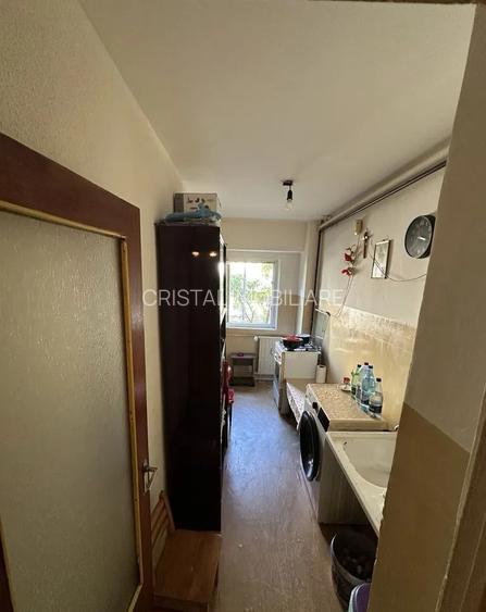 Garsonieră de vânzare decomandată 40mp, zonă Rahova - 2
