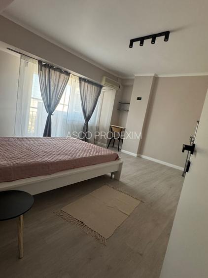 Garsoniera Parc Izvor Casa Poporului mobilata modern recent posibilitate parcare - 18