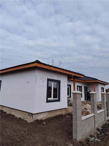 Duplex pe plan - teren generos - zona linistita