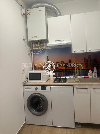Apartament o camera de vanzare Copou