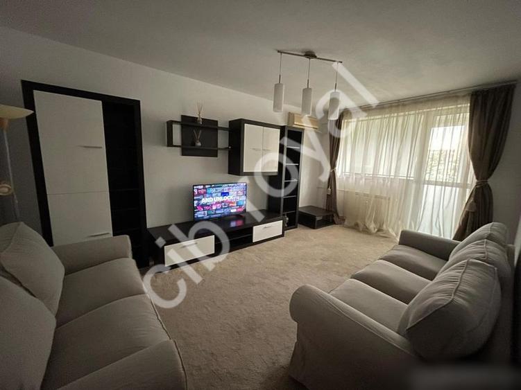 Inchiriez apt. 3 cam. Drm. Taberei, renovat,langa metrou C-tin Brancusi, parcare