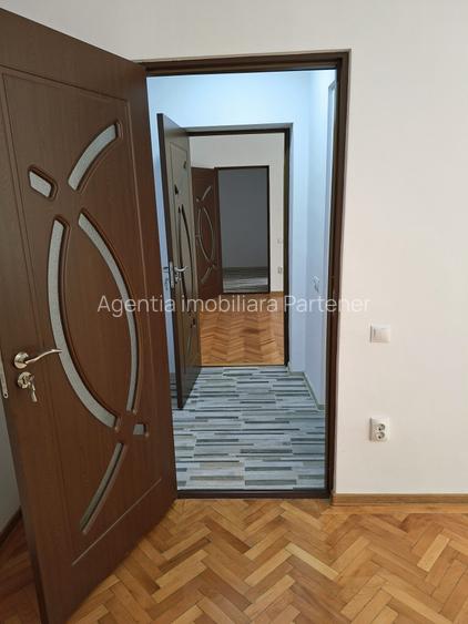 Citiți cu atenție anunțul !!!    Agenția Partener Imobiliar propune spre VÂNZARE - 9