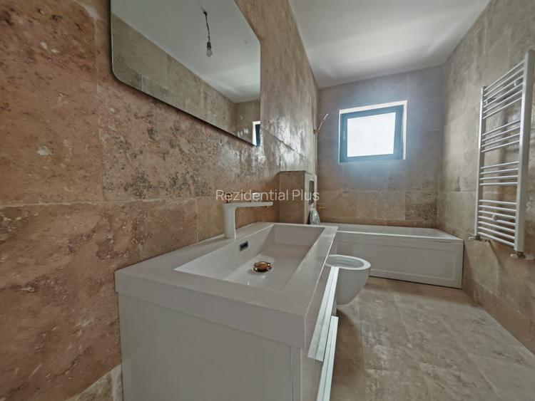 Duplex in complex privat, Tunari, curte proprie, comunitate restransa - 4
