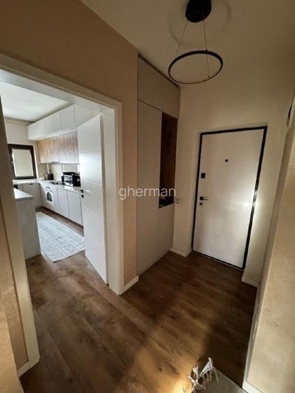 AP LUX, DORMITOR MOCHETA, BALCON TRIPAN,  - 2