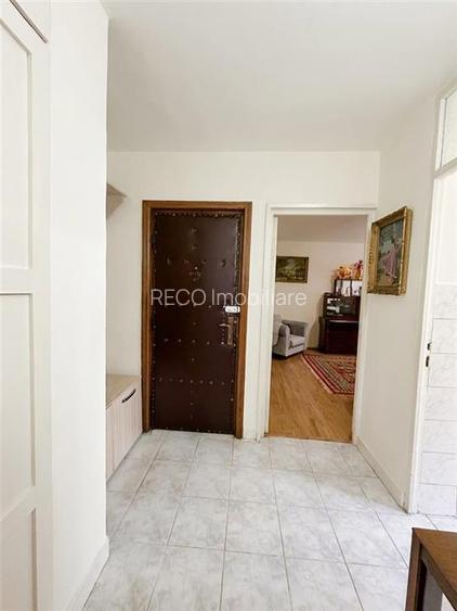 RECO Apartament in Nufarul la etajul 1 - 4