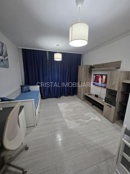 Garsonieră spațioasă de inchiriat , complet utilată, Bld. Timișoara - 4