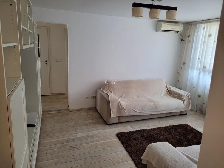INCHIRIEZ Apartament 3 Camere - Stefan Cel Mare - 4