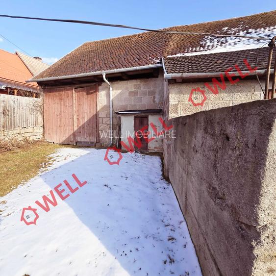 Casă familiară de vânzare în Bixad! - 8