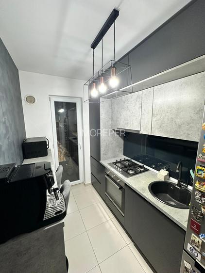 Drumul Taberei-Ghencea-Brasov, 10 min Metrou Raul Doamnei - 9