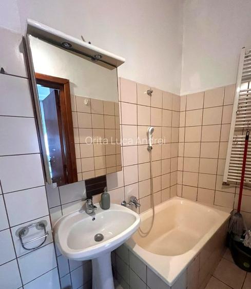 Apartament 2 camere | Vilă lângă Cișmigiu | Centrală proprie | 500€ - 6