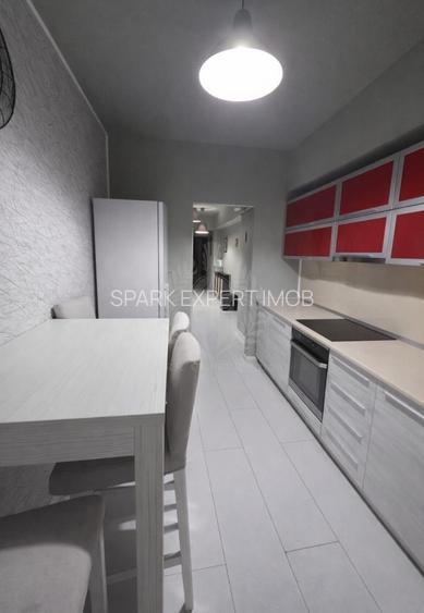 Apartament 3 camere de lux, garaj si boxa, zona Vest , Ploiești - 5