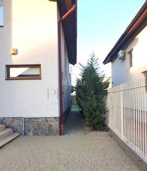 Duplex ocupabil imediat - toate utilitatile - zona excelenta - mobilat utilat - 2