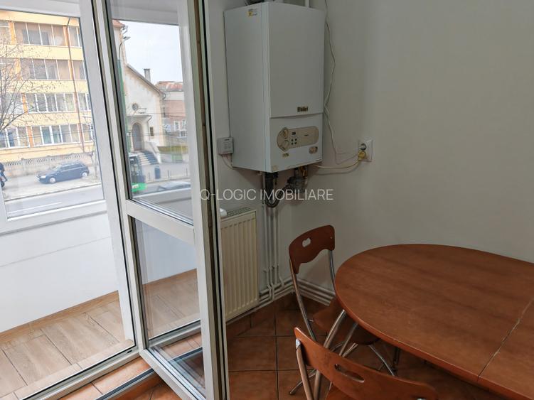 Apartament 2 camere zona Centrul Civic - 9