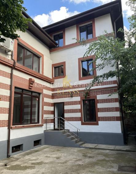 Vila impresionanta 18 camere – Piata Victoriei / Sevastopol  - 4