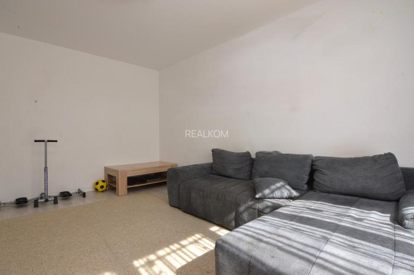 VANZARE APARTAMENT 4 CAMERE TITAN – 1 DECEMBRIE 1918 - STRADA FETESTI - 6