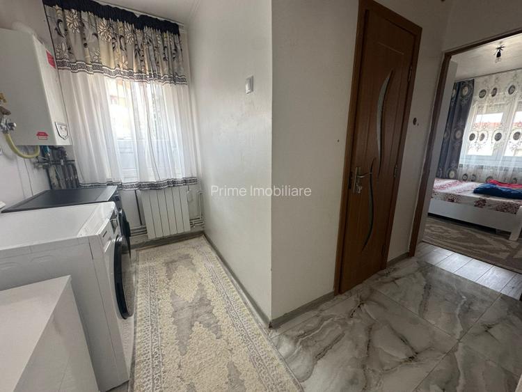 Apartament 3 camere| 73 mp| parter| zona Cugir - 9