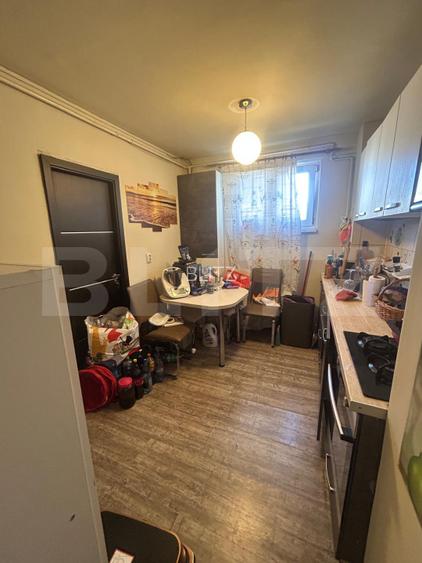 Apartament cu 3 camere,  zona Astra, parcare si boxa - 9