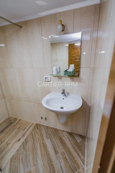 Afacere la cheie: Pensiune, Imobil 10 camere + 1 apartament, zona Iulius Mall - 7