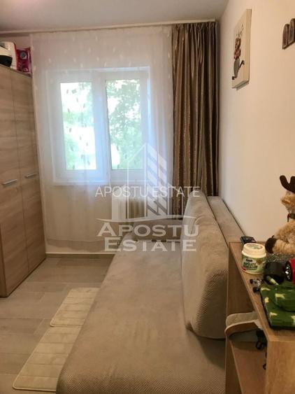 Garsoniera, etaj 1, zona Dacia - 3